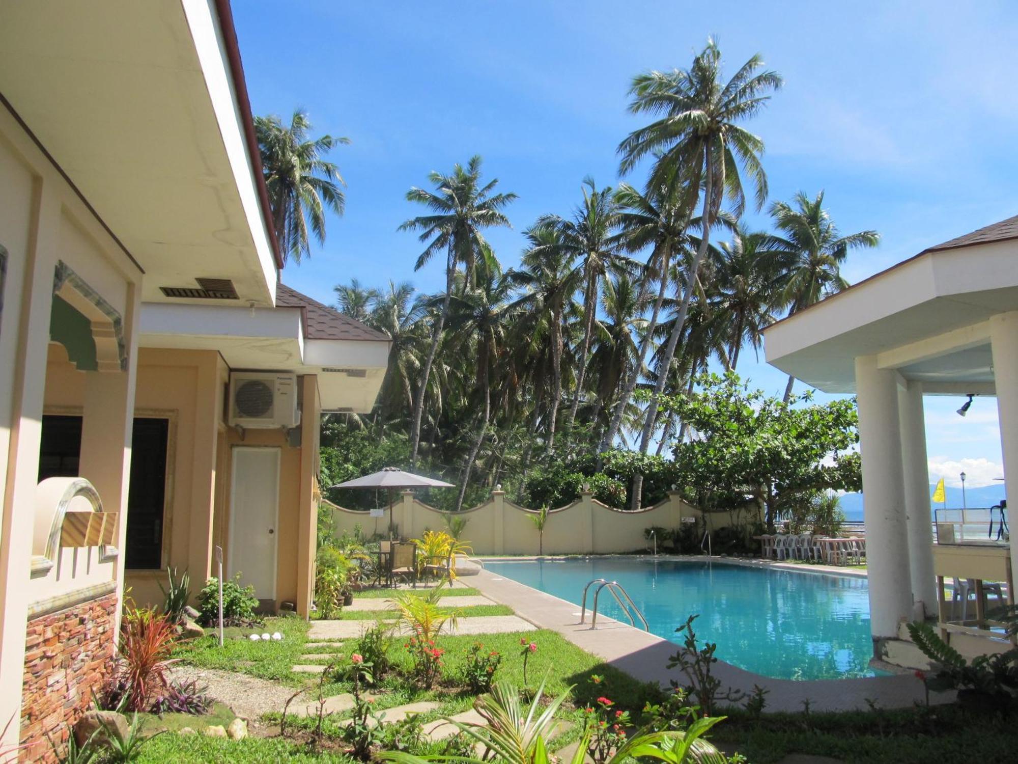 Ucoy Beach Resort Libertad Exterior photo