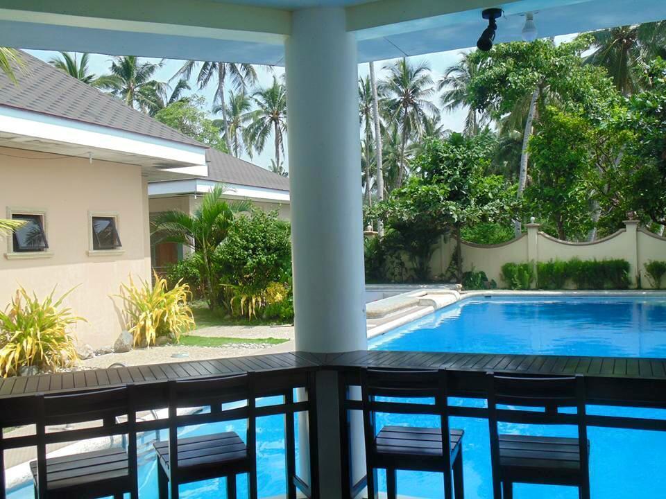 Ucoy Beach Resort Libertad Exterior photo