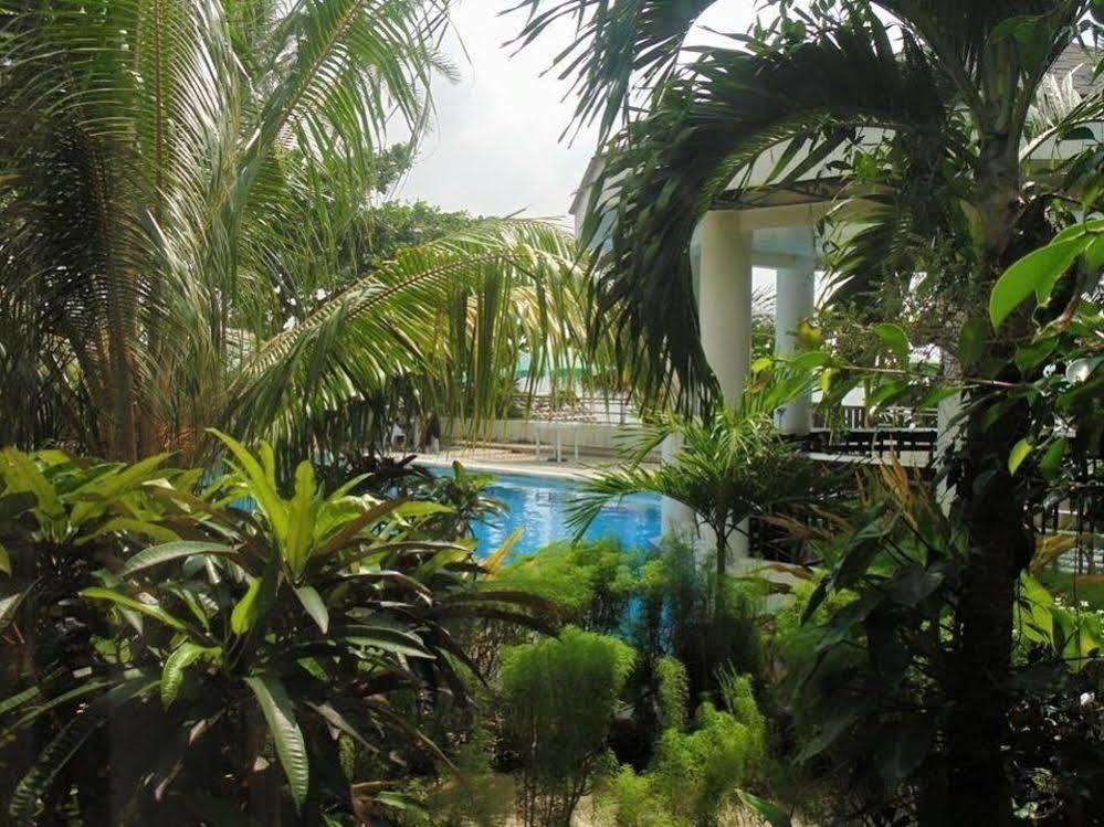 Ucoy Beach Resort Libertad Exterior photo